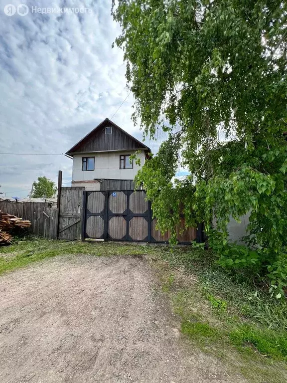 Дом в посёлок городского типа Берёзовка, Заречная улица, 14 (125 м) - Фото 1