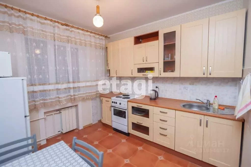 2-к кв. Кемеровская область, Новокузнецк ул. Кирова, 123 (52.0 м) - Фото 0