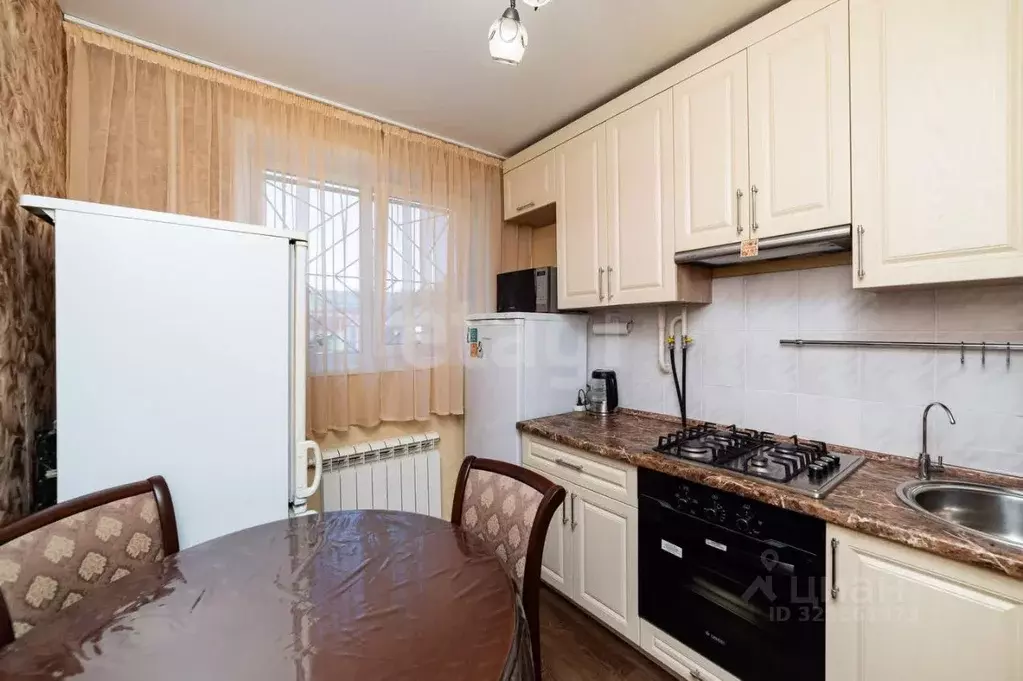 3-к кв. Курганская область, Курган Рабоче-Крестьянская ул., 14 (63.0 ... - Фото 1