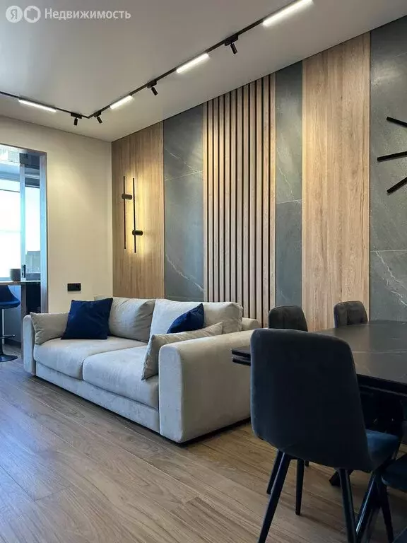 3-комнатная квартира: Брянск, улица имени О.Н. Строкина, 2 (105.6 м) - Фото 2