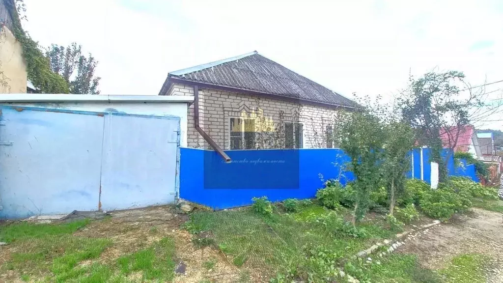 Дом в Краснодарский край, Темрюк А-289, 129-й км (48 м) - Фото 1