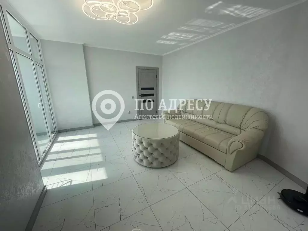 2-к кв. Саратовская область, Саратов Крымская ул., 28 (67.0 м) - Фото 1
