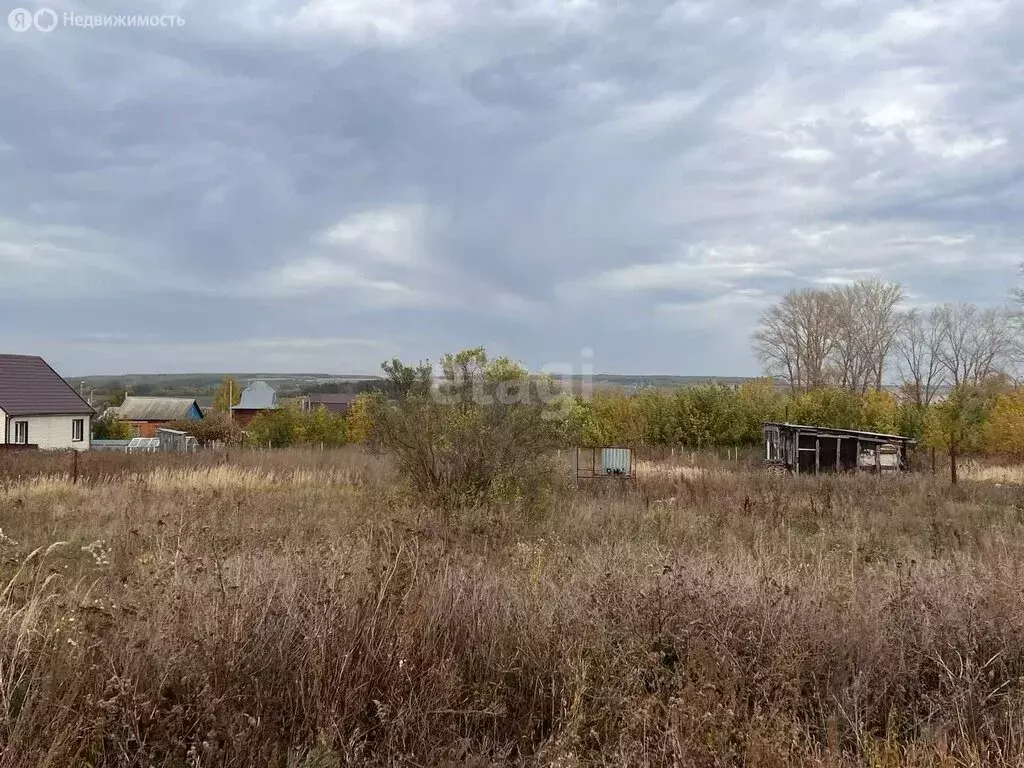 Участок в село Татарская Свербейка, Зелёная улица (15 м) - Фото 1