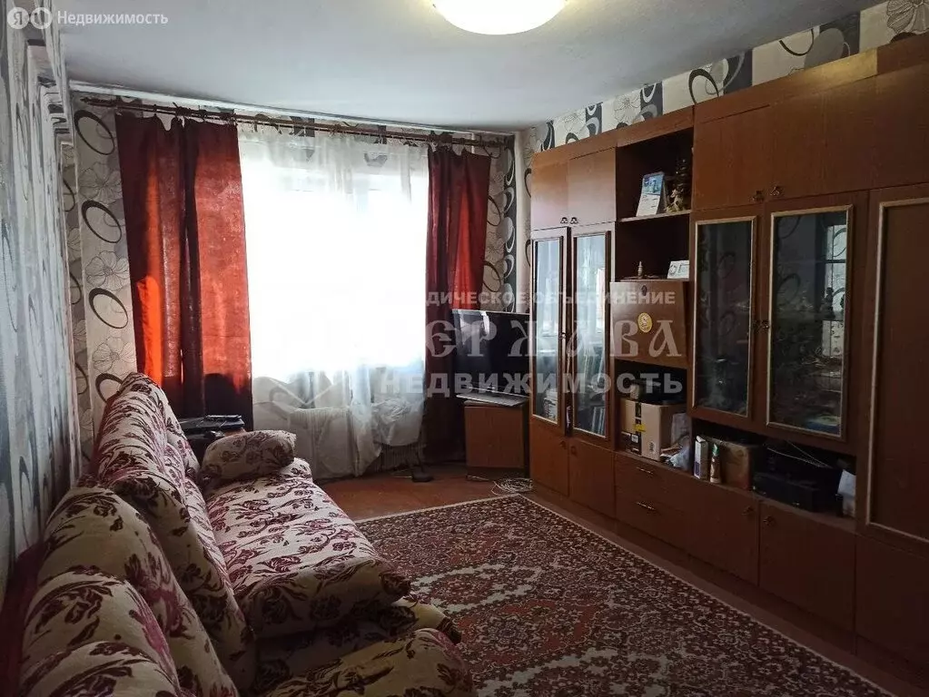 1-комнатная квартира: Юрга, улица Мира, 13 (31 м) - Фото 1