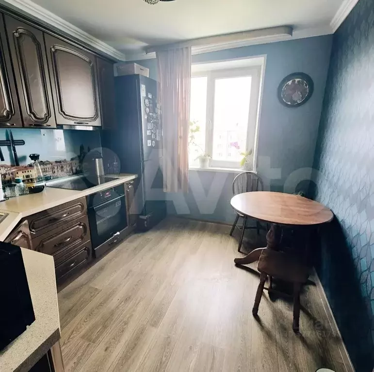 2-к кв. Челябинская область, Челябинск ул. Братьев Кашириных, 97 (53.0 ... - Фото 2