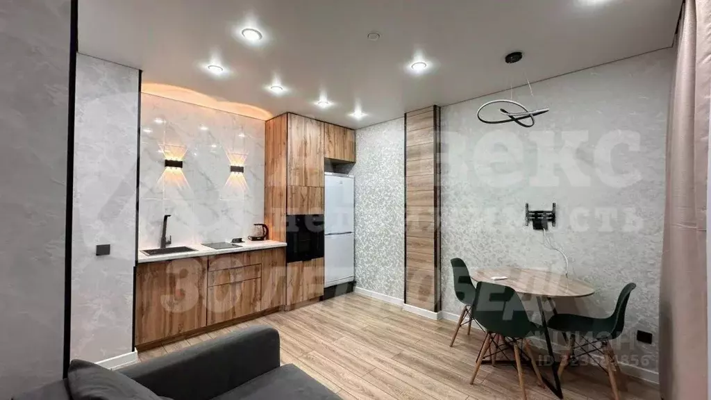 1-к кв. Тюменская область, Тюмень ул. Валентины Трофимовой, 6 (36.2 м) - Фото 0