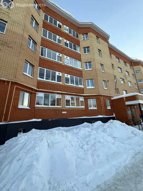 3-комнатная квартира: Арск, Интернациональная улица, 5 (66.3 м) - Фото 1