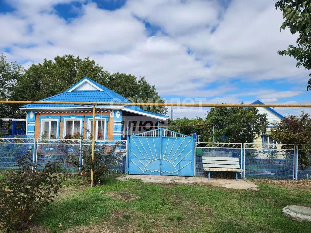 Дом в Краснодарский край, Брюховецкий район, Свободненское с/пос, с. ... - Фото 1