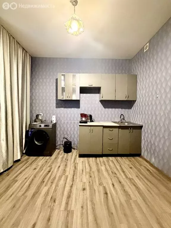 1-комнатная квартира: село Мирное, квартал Солнечный Город, 26 (31.2 ... - Фото 2