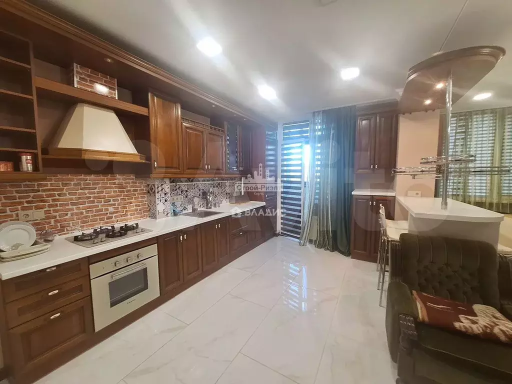 2-к. квартира, 70 м, 3/8 эт. - Фото 0