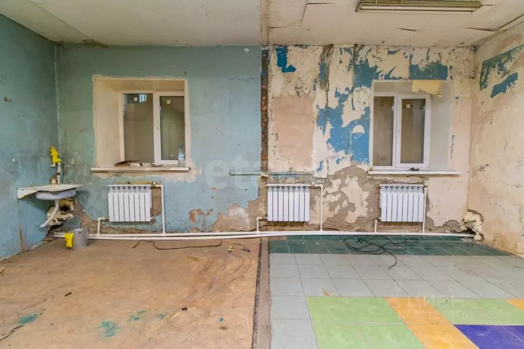 Помещение свободного назначения в Омская область, Омск ул. 2-я ... - Фото 1