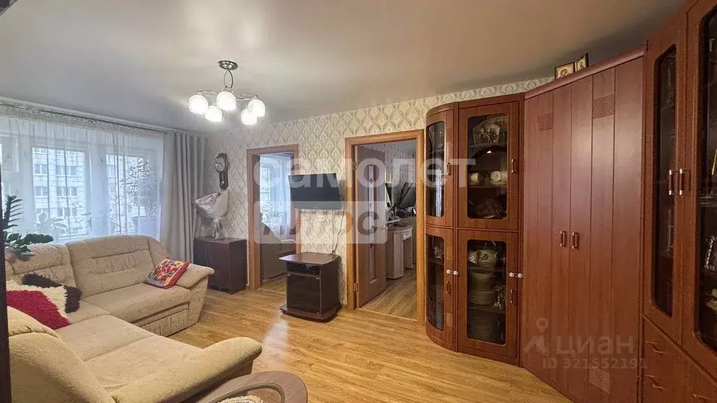 3-к кв. Пермский край, Краснокамск ул. Комарова, 12 (62.5 м) - Фото 2