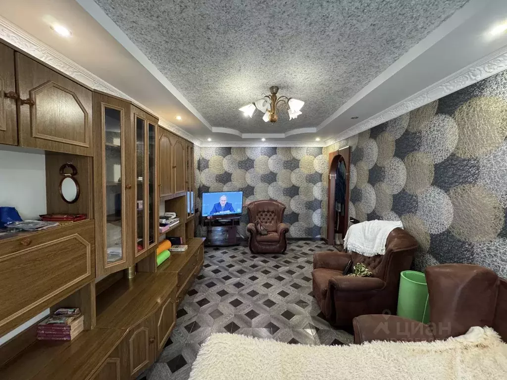 1-к кв. Крым, Симферополь ул. Имени Мате Залки, 1 (30.0 м) - Фото 2