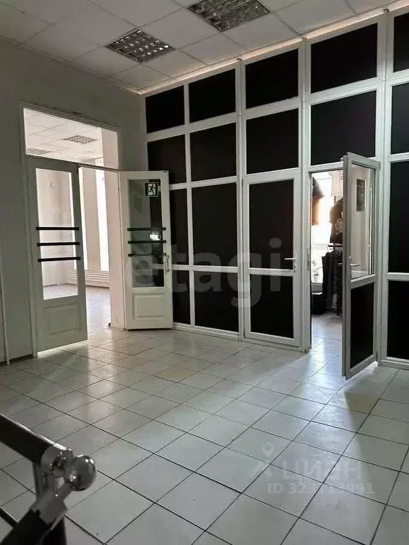 Помещение свободного назначения в Ростовская область, Егорлыкская ... - Фото 1