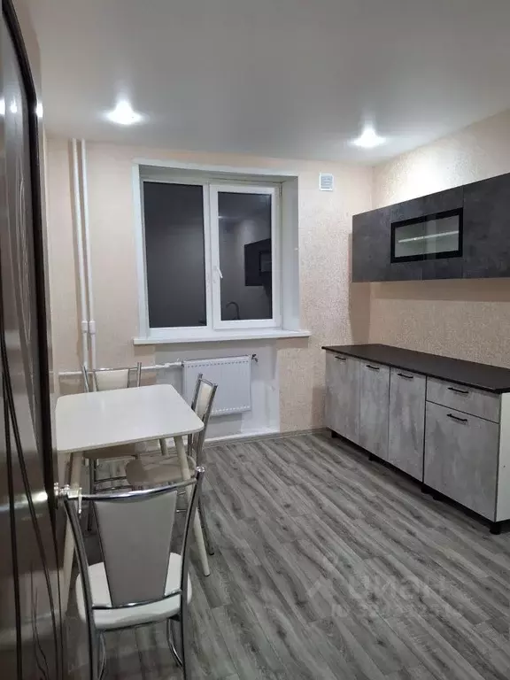 2-к кв. Волгоградская область, Суровикино 1-й мкр, 40 (49.1 м) - Фото 1