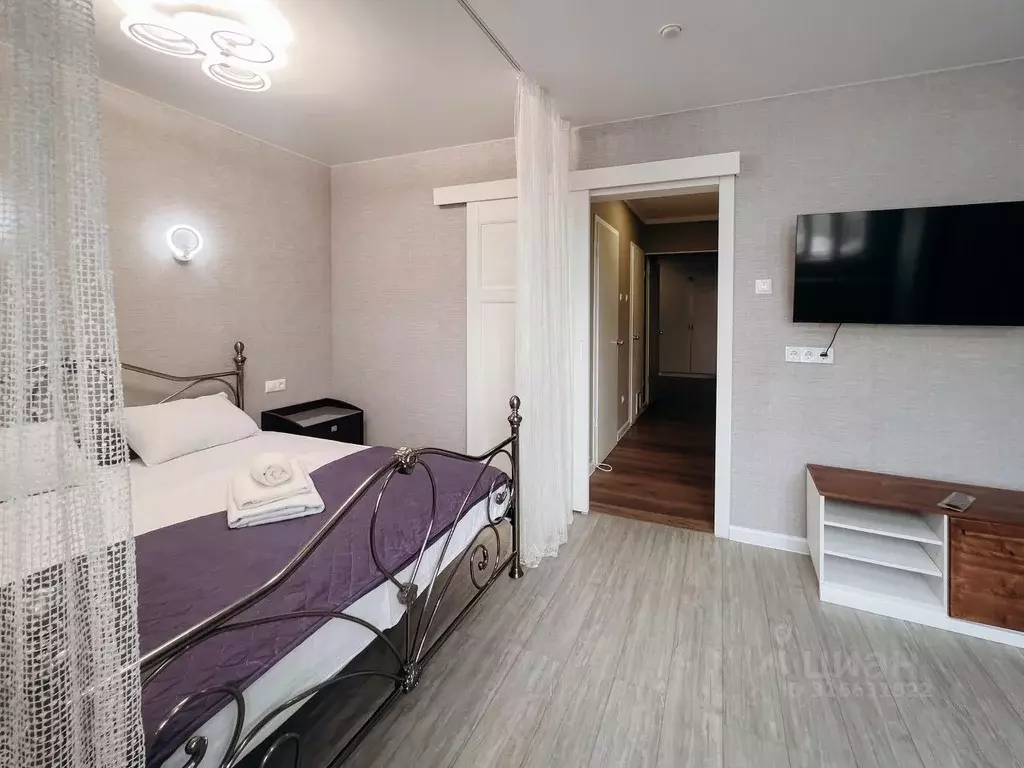 3-к кв. Ямало-Ненецкий АО, Салехард ул. Свердлова, 43 (94.0 м) - Фото 1