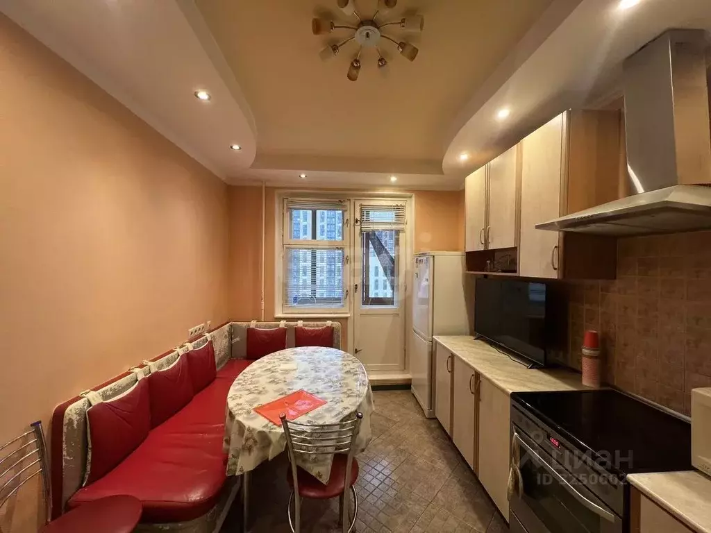 2-к кв. Москва Совхозная ул., 10К1 (56.0 м) - Фото 1