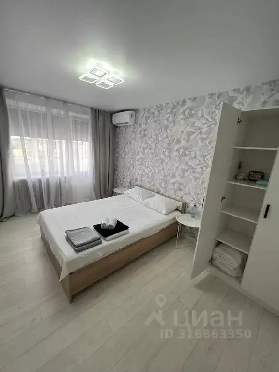 2-к кв. Волгоградская область, Калач-на-Дону ул. 65-й Армии, 8 (50.0 ... - Фото 1