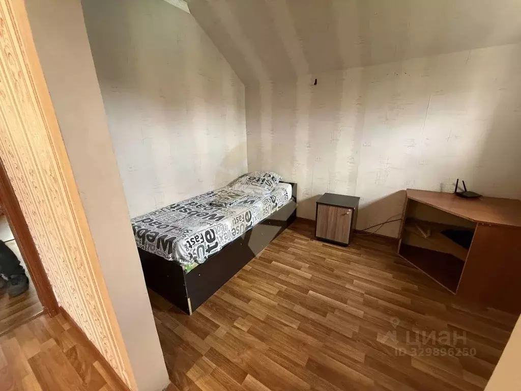 Дом в Белгородская область, Старый Оскол ул. Монтажников (100 м) - Фото 2