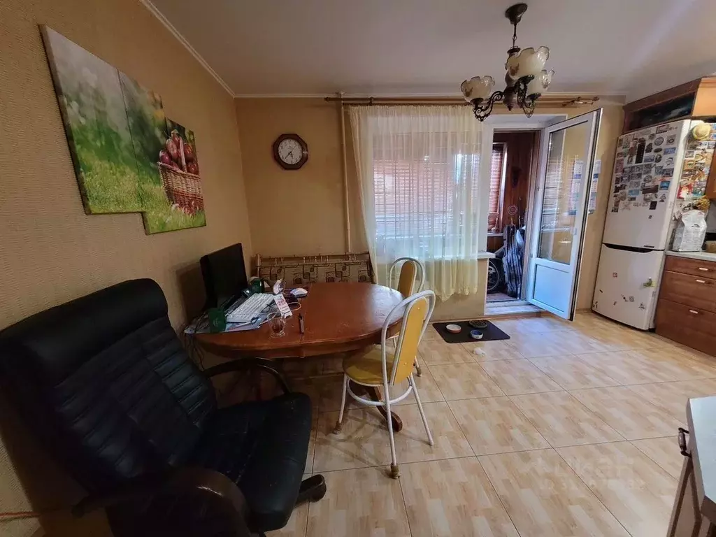 3-к кв. Ленинградская область, Выборг ул. Большая Каменная, 3Б (96.0 ... - Фото 2