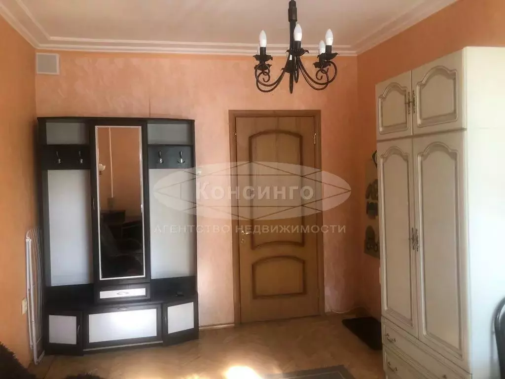 Продается комната в 3-комнатной квартире - Фото 1