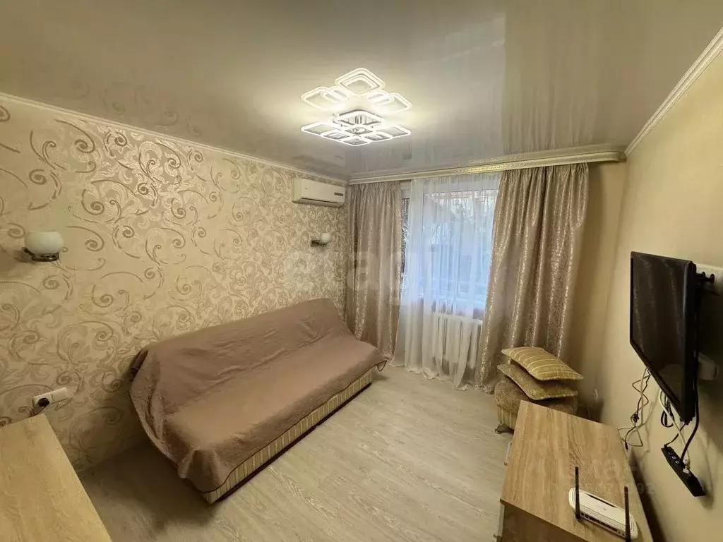 2-к кв. Севастополь пл. Генерала Захарова, 6 (43.4 м) - Фото 1