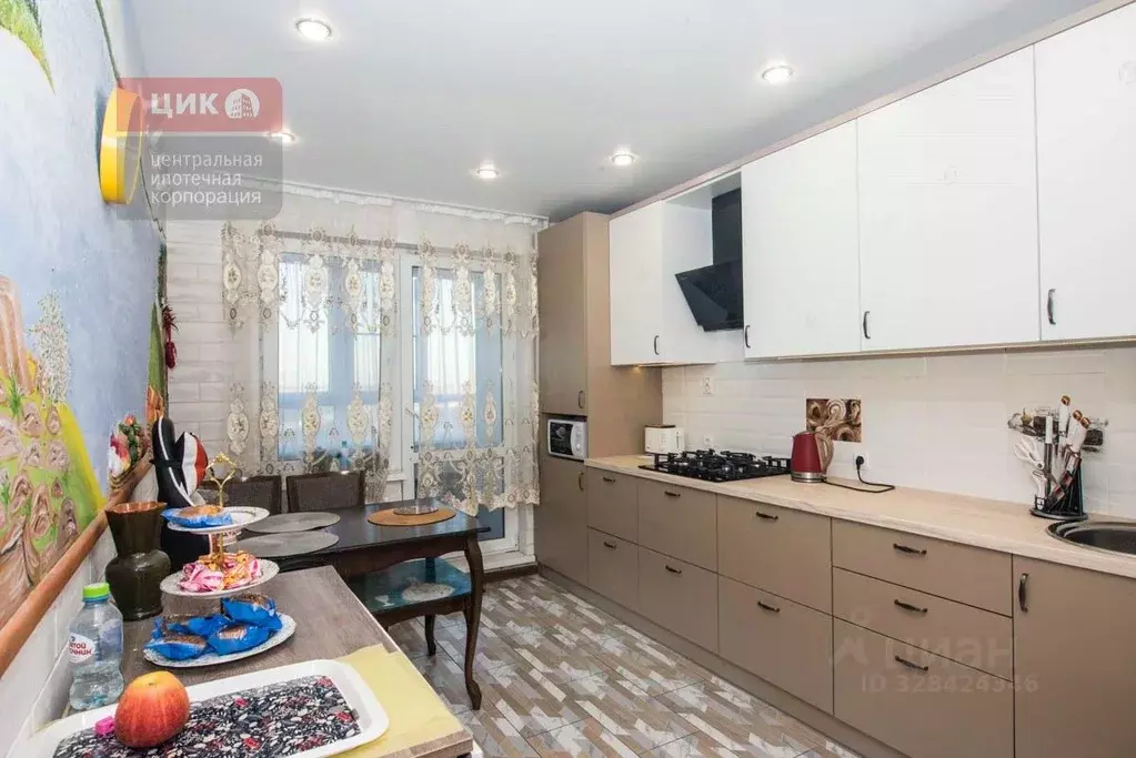 3-к кв. Рязанская область, Рязань проезд Окский, 1 (85.6 м) - Фото 1