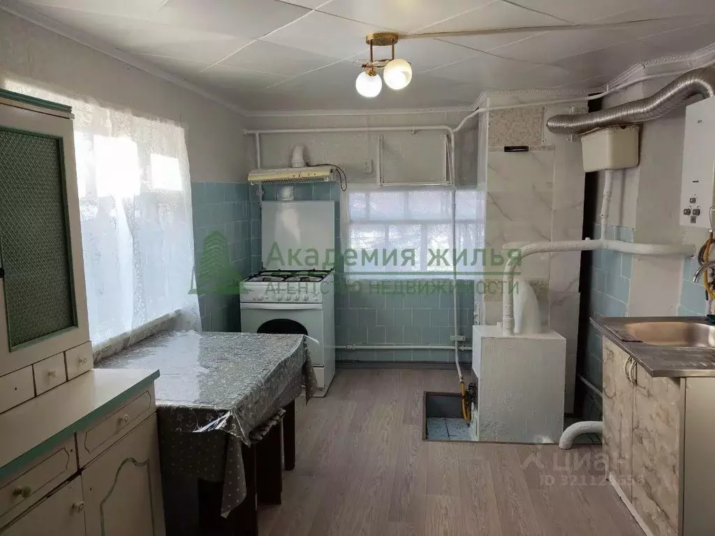 Дом в Саратовская область, Маркс ул. Свободы, 200 (70 м) - Фото 1