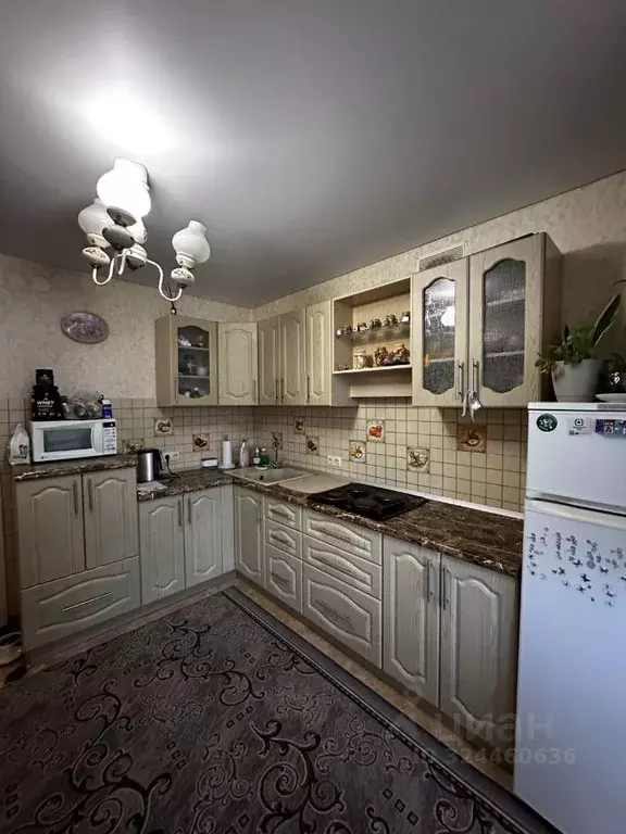 2-к кв. Саратовская область, Энгельс Студенческая ул., 183Ж (58.0 м) - Фото 1