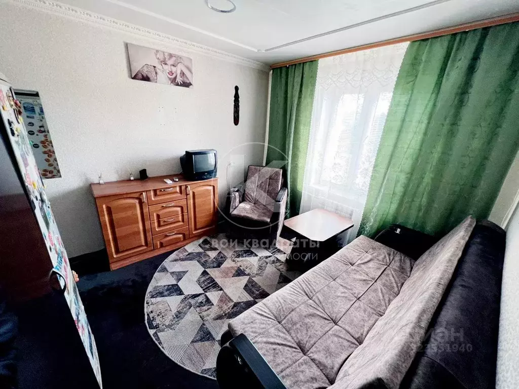 Комната Московская область, Наро-Фоминский городской округ, д. Алабино ... - Фото 1