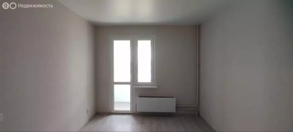 1-комнатная квартира: посёлок Берёзовый, улица имени Профессора ... - Фото 1