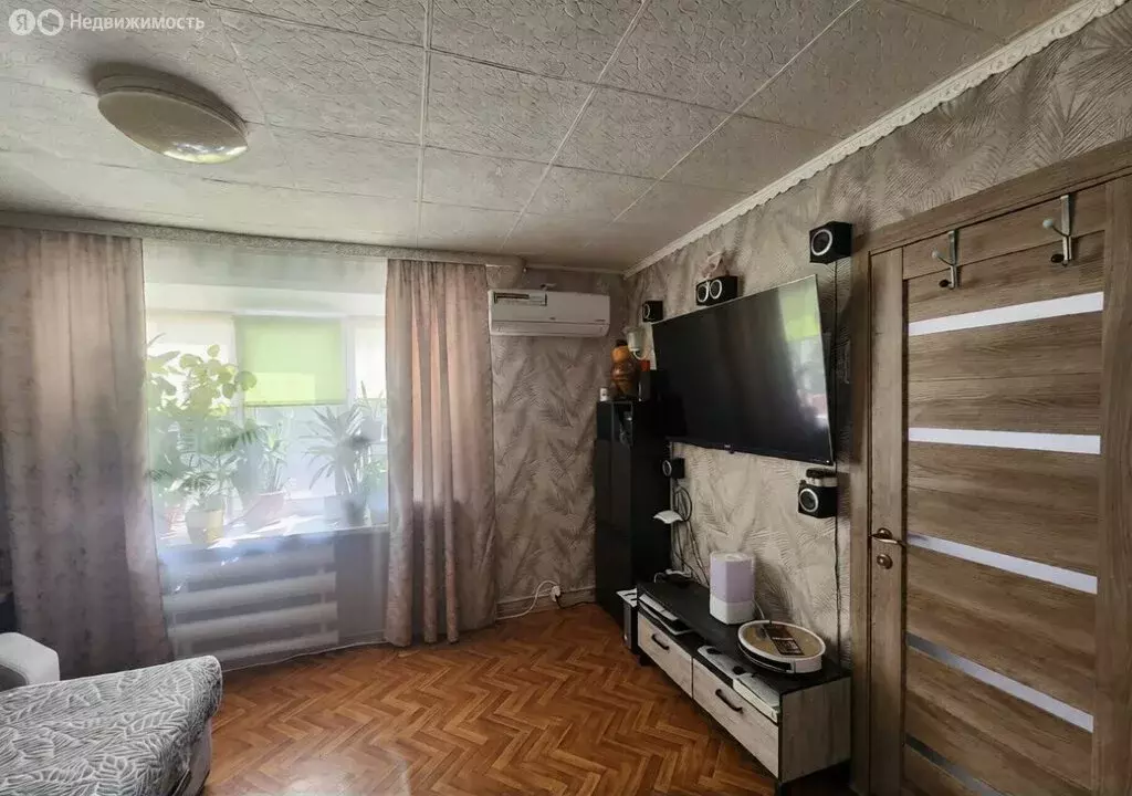 1-комнатная квартира: Омск, микрорайон Городок Нефтяников, улица ... - Фото 2