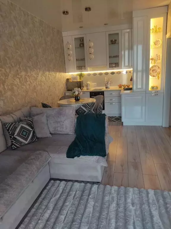 2-к кв. Краснодарский край, Краснодар ул. Западный обход, 39/1к6 (36.4 ... - Фото 2