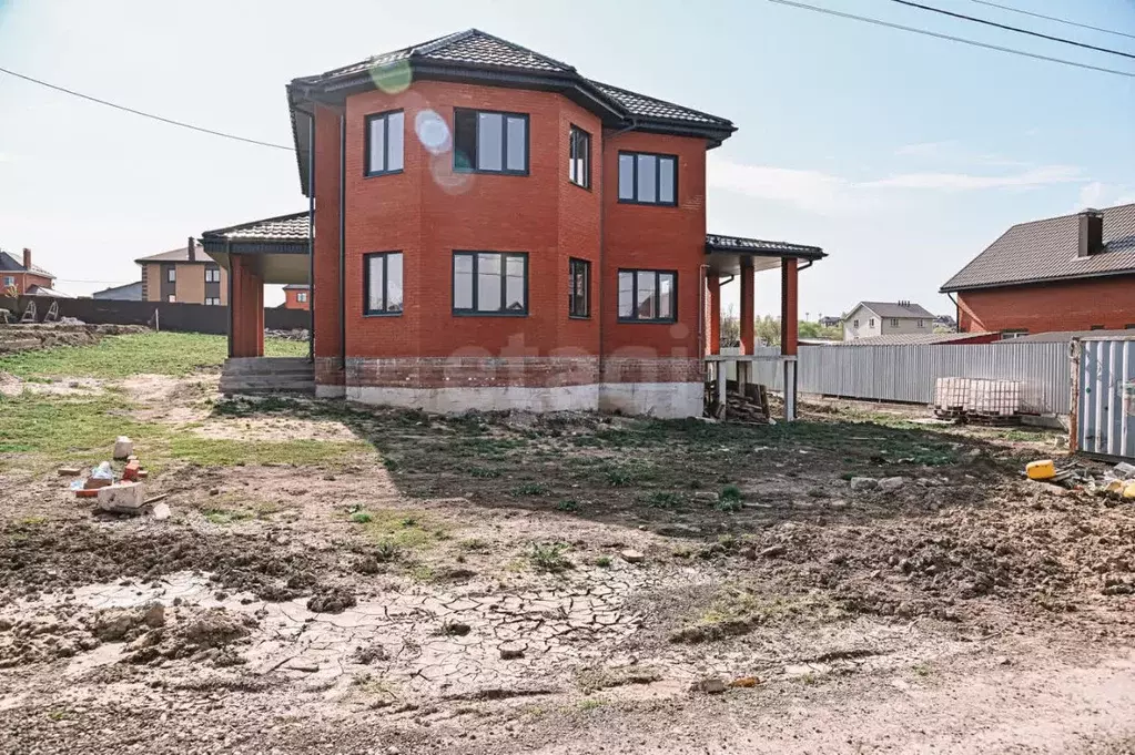 Дом в Тульская область, Тула городской округ, д. Медвенка 33 (200 м) - Фото 1