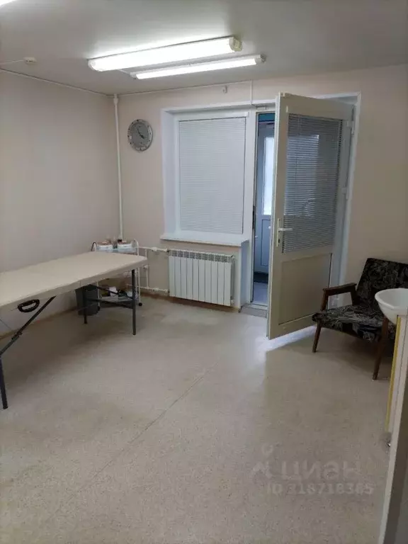 Офис в Мурманская область, Полярные Зори ул. Ломоносова, 29 (39 м) - Фото 0