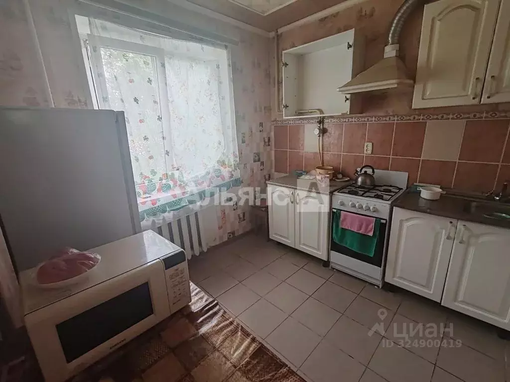 6-к кв. Ростовская область, Волгодонск ул. Черникова, 31 (90.2 м) - Фото 1