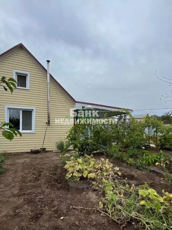 Дом в Саратовская область, Балаковский район, Натальинское ... - Фото 2