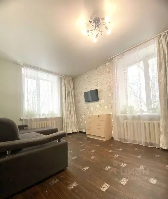 1-к кв. Кировская область, Киров Троллейбусный пер., 3а (30.7 м) - Фото 1