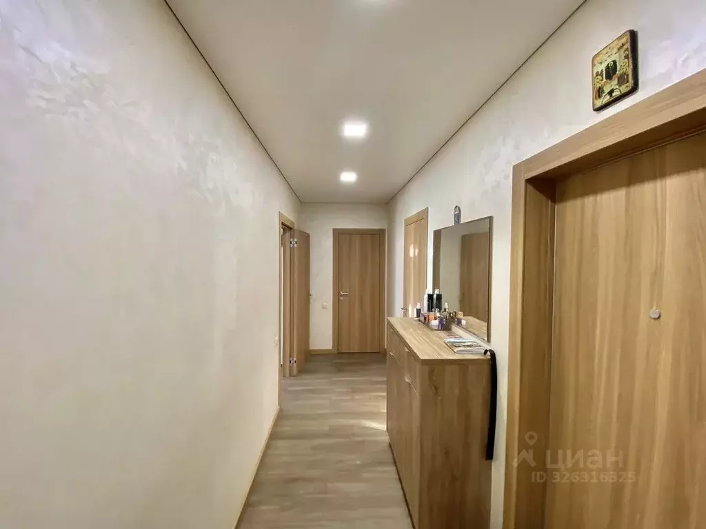 3-к кв. Севастополь ул. Колобова, 34/1 (70.0 м) - Фото 2