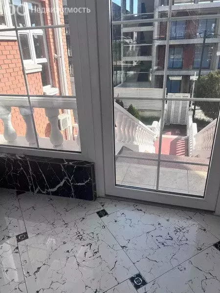 Квартира-студия: Сочи, Виноградная улица, 89/2 (32 м) - Фото 1