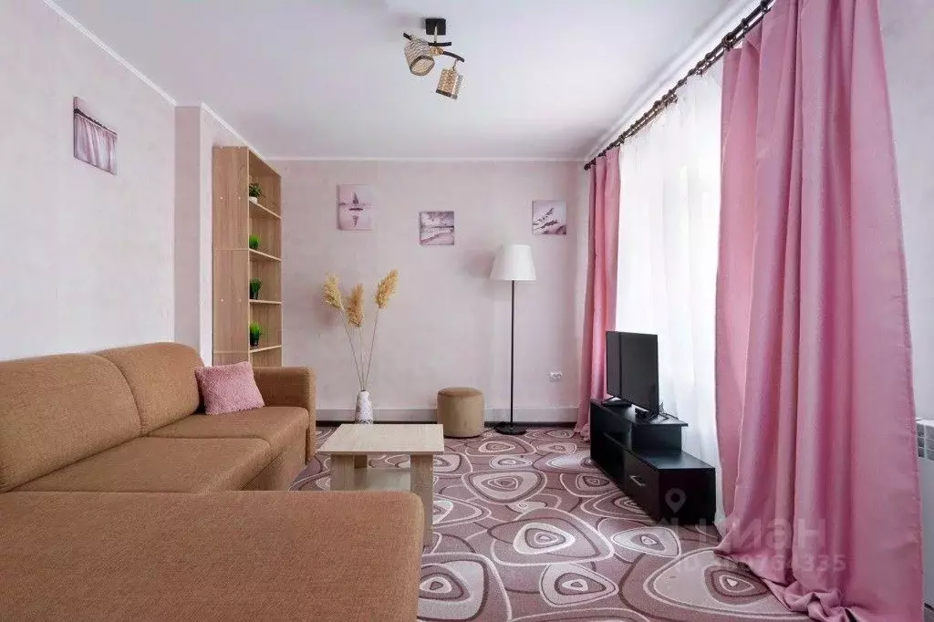 2-к кв. Ставропольский край, Пятигорск ул. Рубина, 4 (54.0 м) - Фото 0