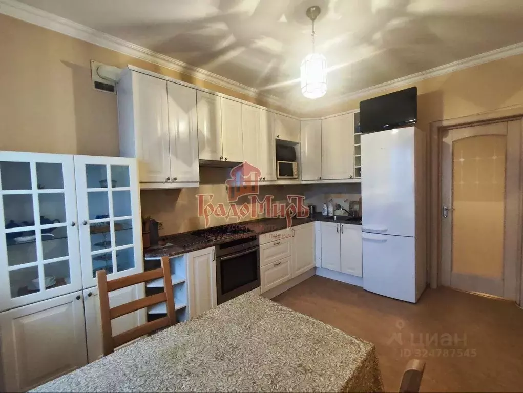 3-к кв. Московская область, Сергиев Посад Кирпичная ул., 31 (80.4 м) - Фото 1