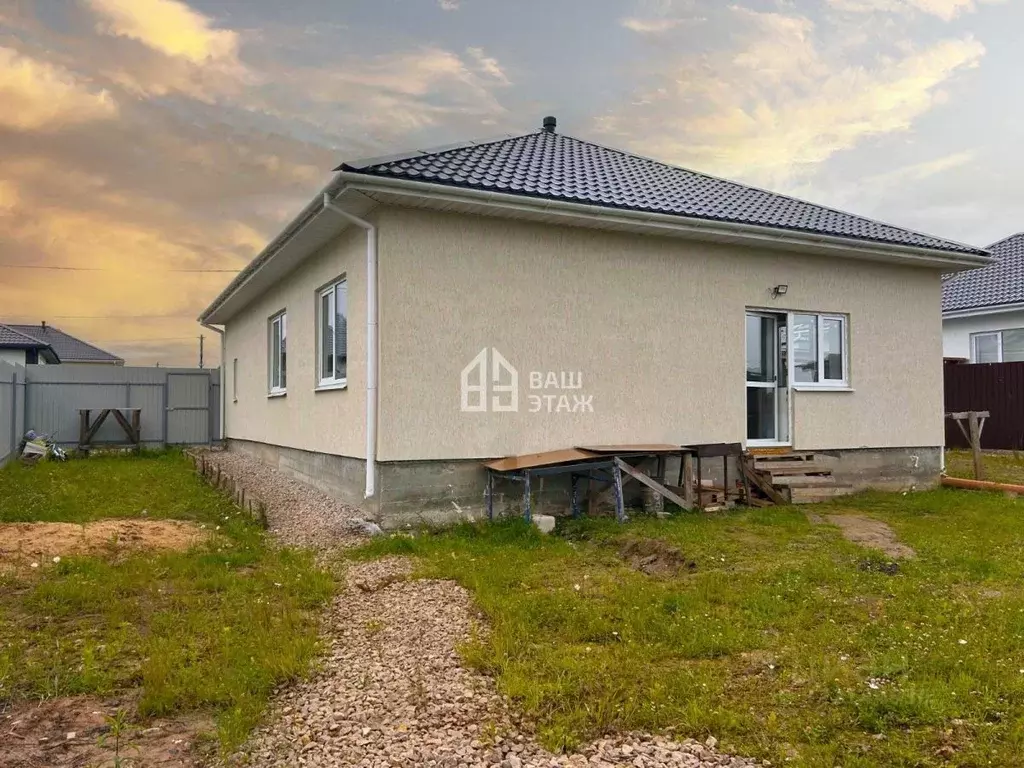 Дом в Калужская область, Калуга ул. Непокоренных Ленинградцев, 43/27 ... - Фото 2