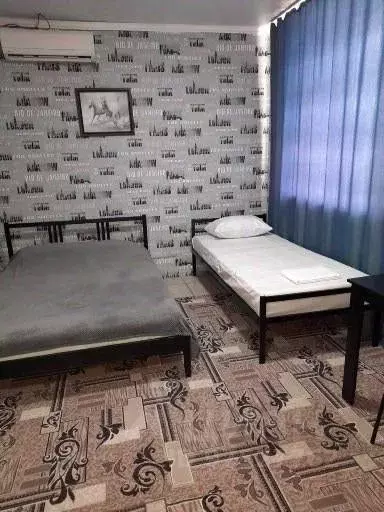 Комната Калмыкия, Элиста Демьяновский пер., 67 (45.0 м) - Фото 1