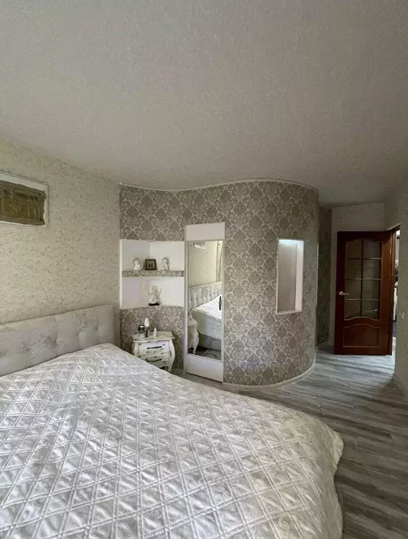 Квартира, 3 комнаты, 61 м - Фото 0