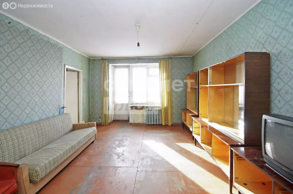 3-комнатная квартира: Омск, улица Пушкина, 140 (63 м) - Фото 0