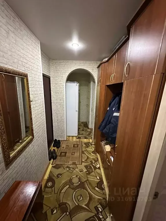 2-к кв. Новгородская область, Великий Новгород Кречевицы мкр, 163 ... - Фото 0
