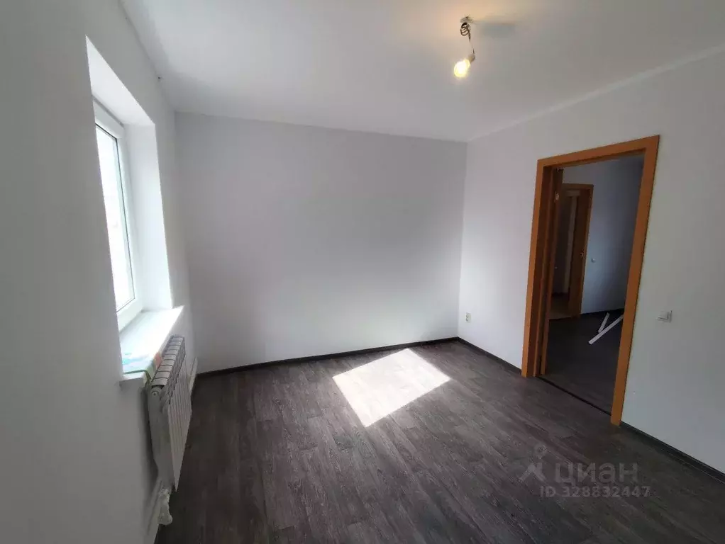 2-к кв. Калининградская область, Ладушкин Школьная ул., 3 (39.2 м) - Фото 1