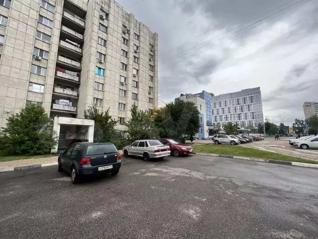Комната 12 м в 4-к., 6/9 эт. - Фото 0