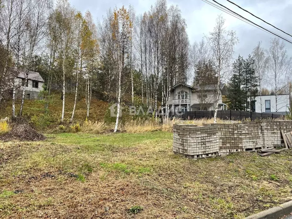 Участок в Ленинградская область, Всеволожский район, Бугровское ... - Фото 2